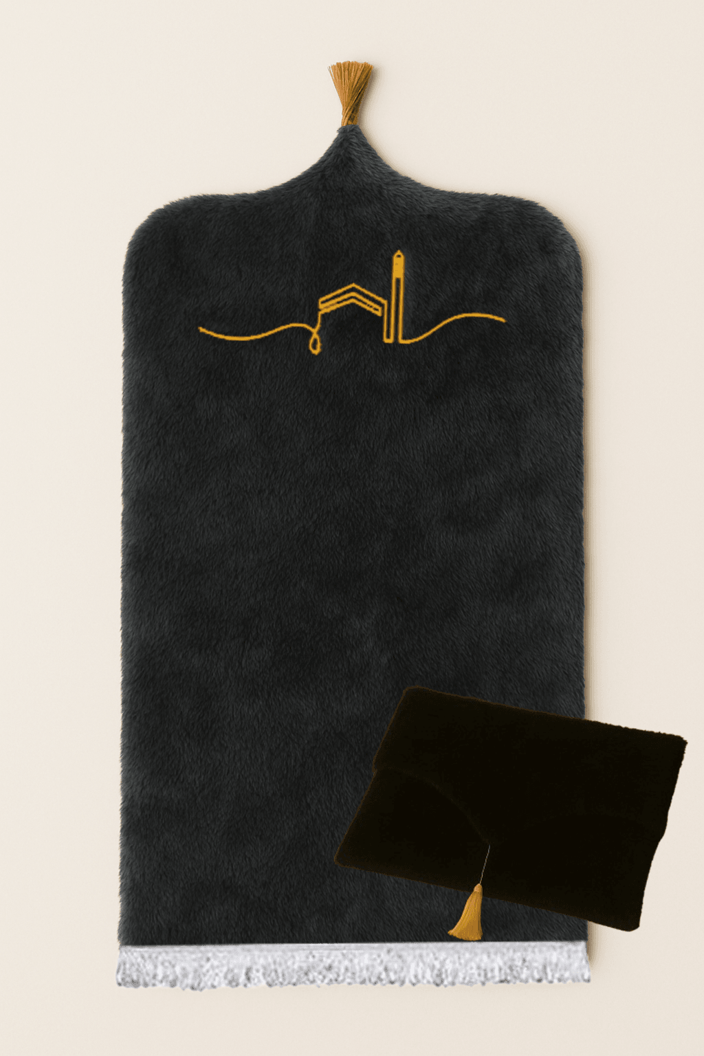Çantalı Kabe İşlemeli Siyah Peluş Seccade Seti - Lüks Hediyelik Namazlık 70x120cm - Carpetella