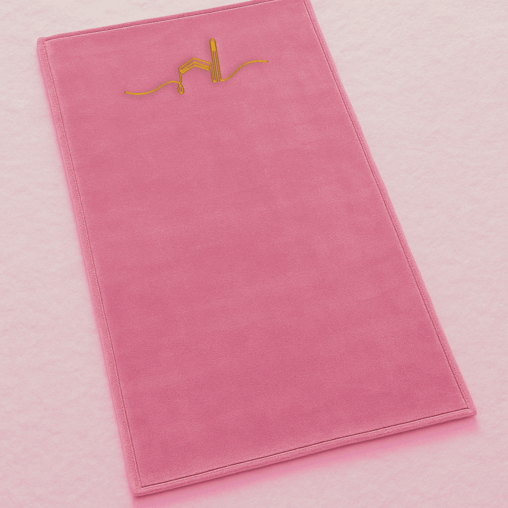 Minimal Kabe İşlemeli Pembe Kadife Seccade | Lüks Hediyelik Çeyizlik Namazlık - Carpetella