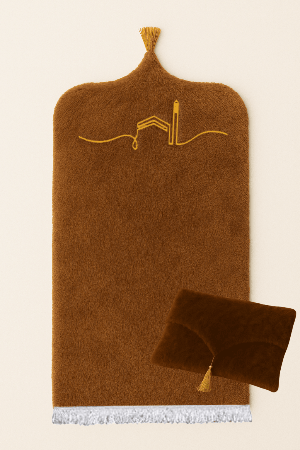Çantalı Kahverengi Kabe İşlemeli Peluş Seccade Seti - Lüks Hediyelik Namazlık 70x120cm - Carpetella
