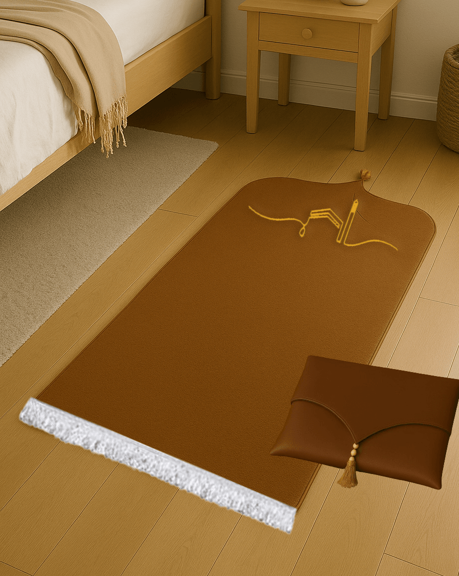 Kabe İşlemeli Deri Seccade Seti - Çantalı Hediyelik 70x120cm | Lüks Tasarım - Carpetella